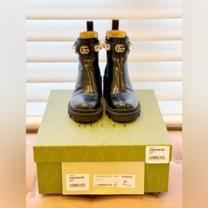Authentic Gucci Boots Size 35